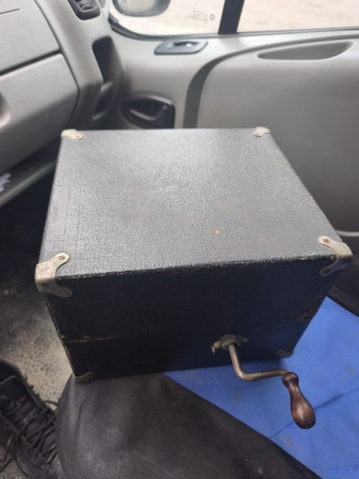 Грамофон decca junior made in London