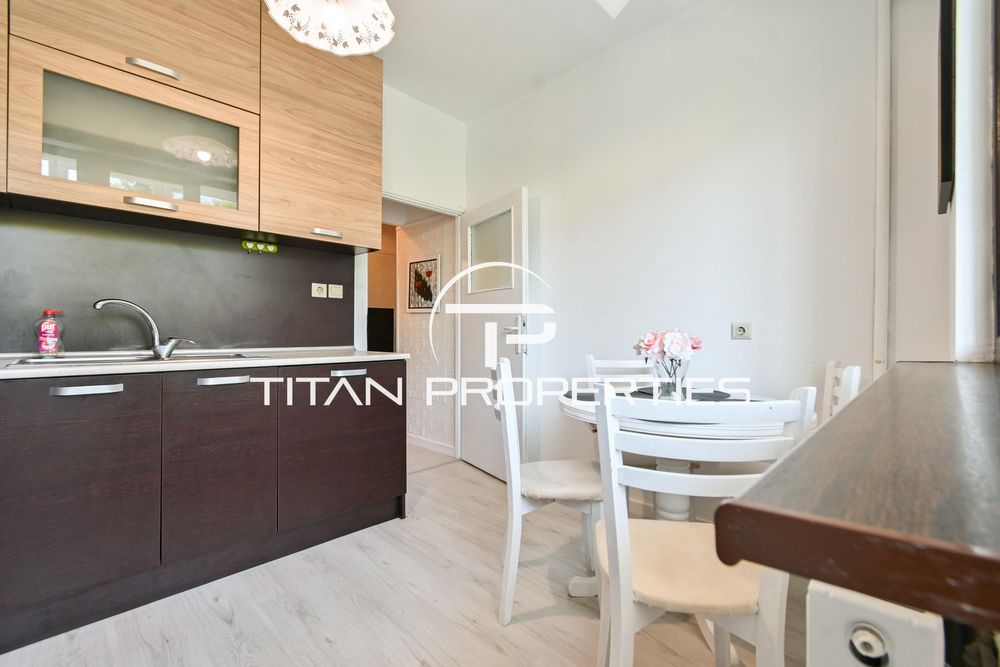 Дава се под наем Тристаен апартамент в София, Младост 1 - 88 кв.м за 700 € - Снимка #4