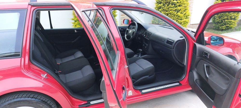 Automatik & Raritate‼️VW GOLF 4-1.6 SR-Klima ‼️ 26 anii -Fără RUGINA-An 2000 ‼️