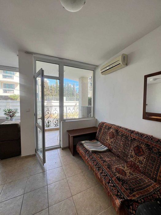 Продава се Едностаен апартамент в к.к. Слънчев бряг - 35 кв.м за 1200 €/кв.м - Снимка #1