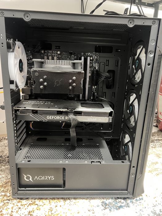 Vand pachet complet desktop gaming !