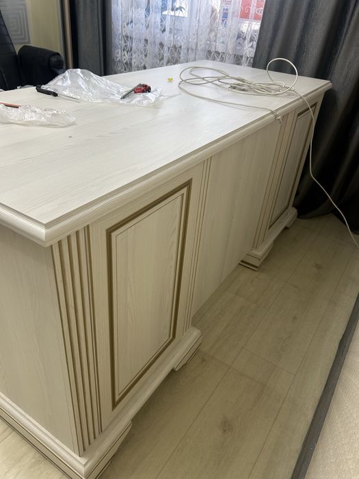 Продам письменный стол