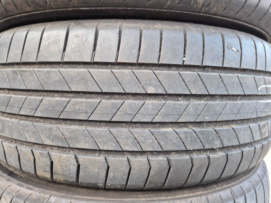 4 Anvelope de VARA - 215/55/18 - KUMHO - CA UNELE NOI - DOT 2024 !