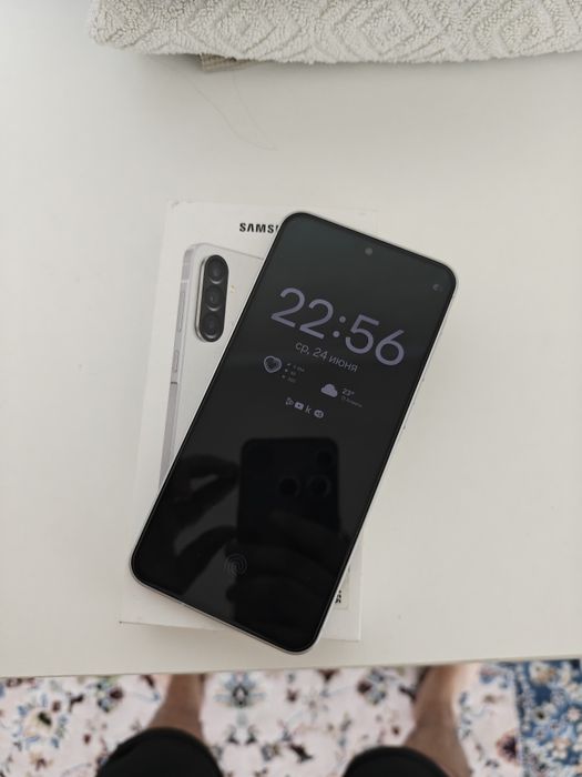 Продам Samsung A56 8/128GB White