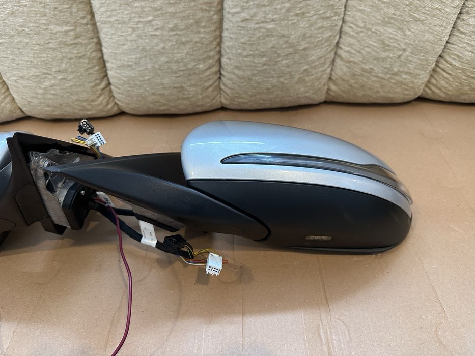 Oglinzi, Oglinda stanga / Oglinda dreapta Mercedes C W205 2014-2022