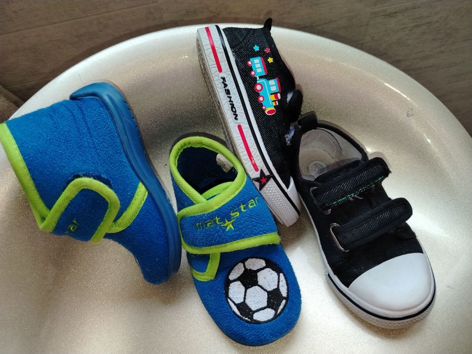 Обувки за момче 24ти номер