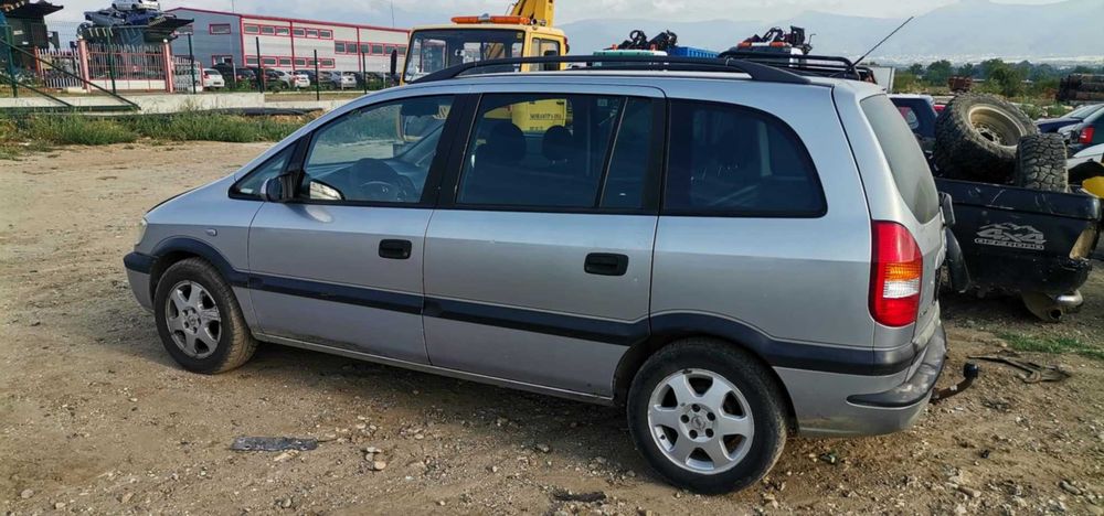 Опел Зафира 2003г.