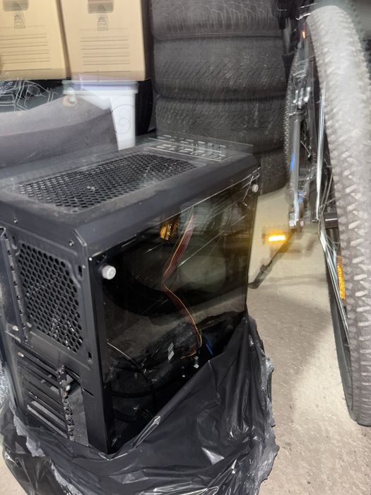 Vand Carcasa Pc Gaming