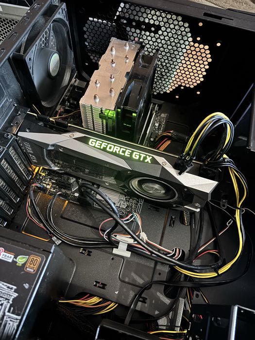 Placa video Nvidia 8Gb - GTX 1080