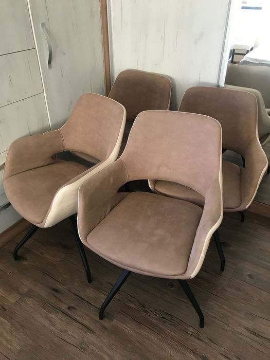 Столове за кухня