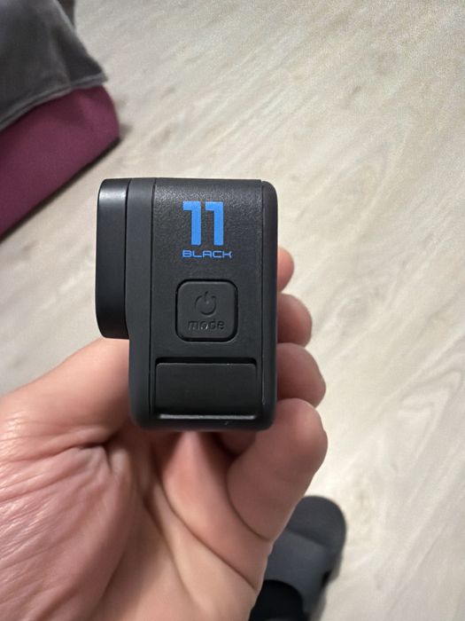 GoPro 11 Black aproape noua