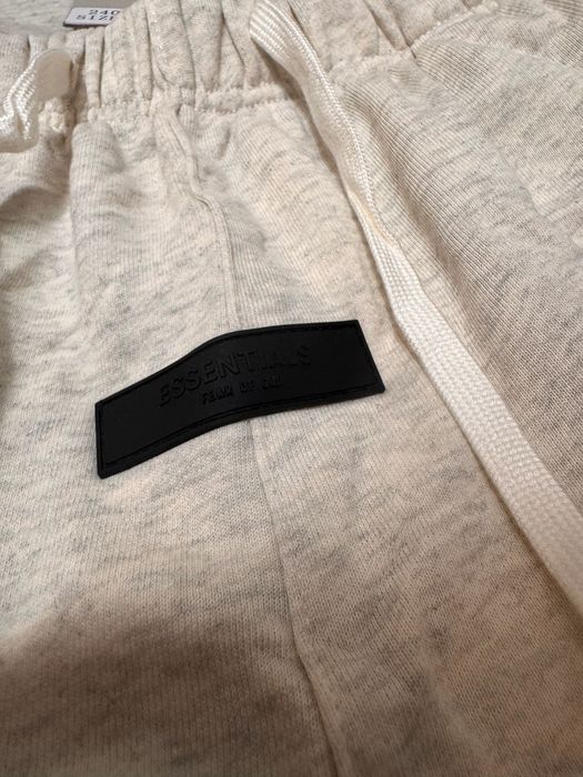 Compleu Essentials