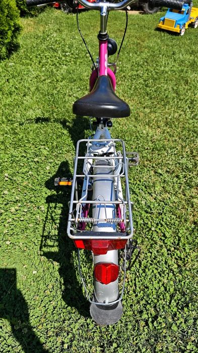 Bicicleta copii roți pe 20