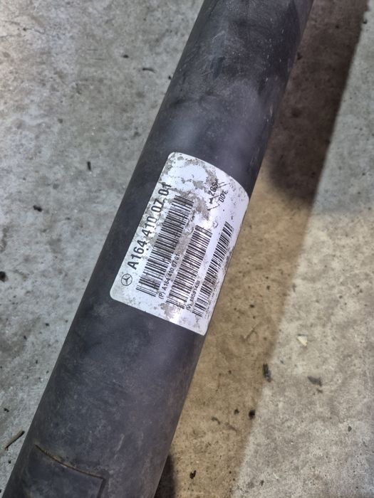 Кардан Мерцедес МЛ W164 преден заден Mercedes ML W164 къс дълъг