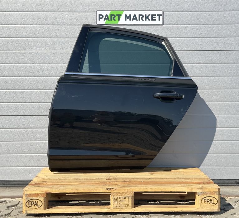 Задна лява врата AUDI A6 C7 4G Седан