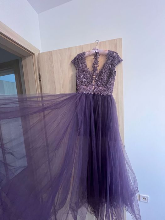 Rochie de Nașă  din tafta cu margele