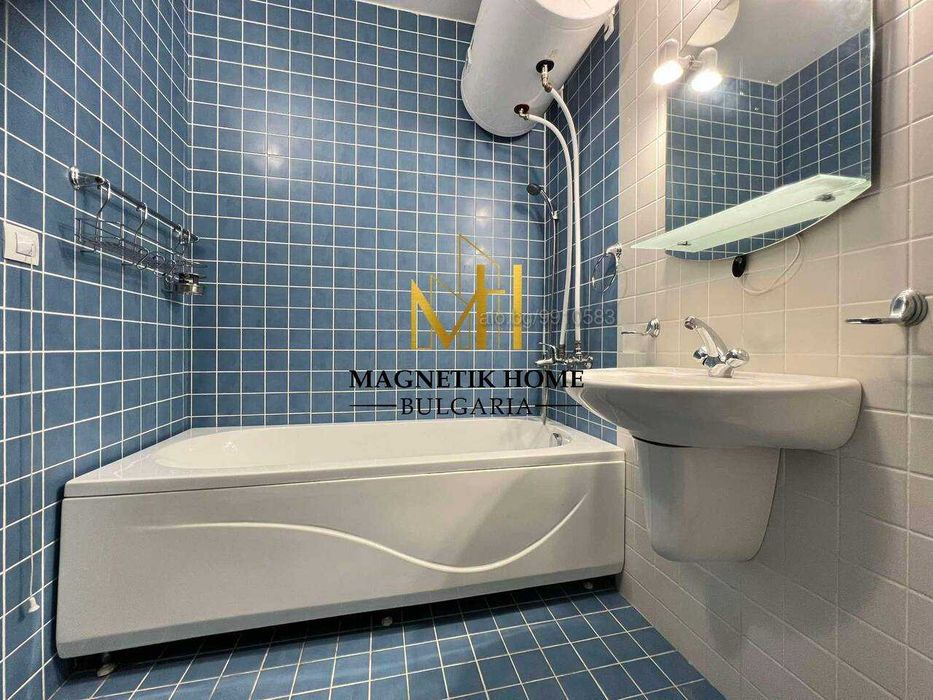 Дава се под наем Двустаен апартамент в Бургас, Център - 52 кв.м за 357 € - Снимка #8