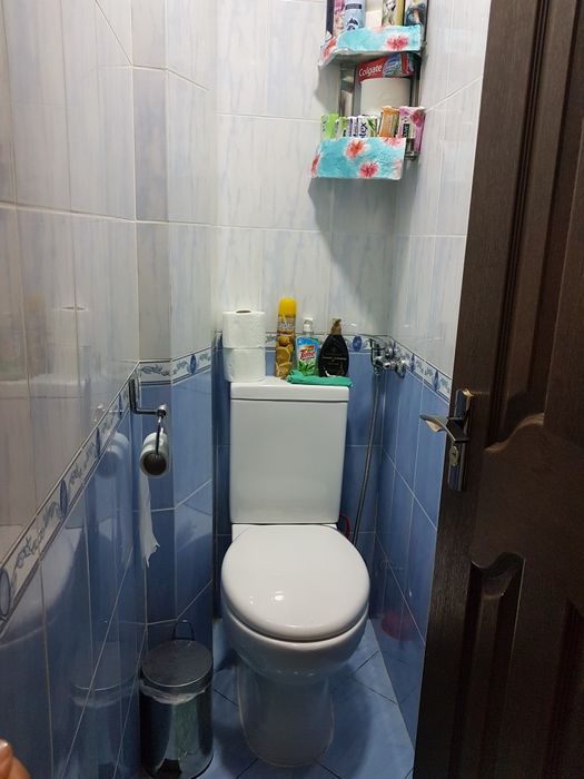 Продаётся 5 ти комнатная квартира. Медгородок . Камарнисо. Шифокорлар.