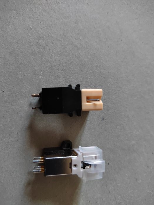 Техника  винила  проигрыватель , сд. полностью рабочий