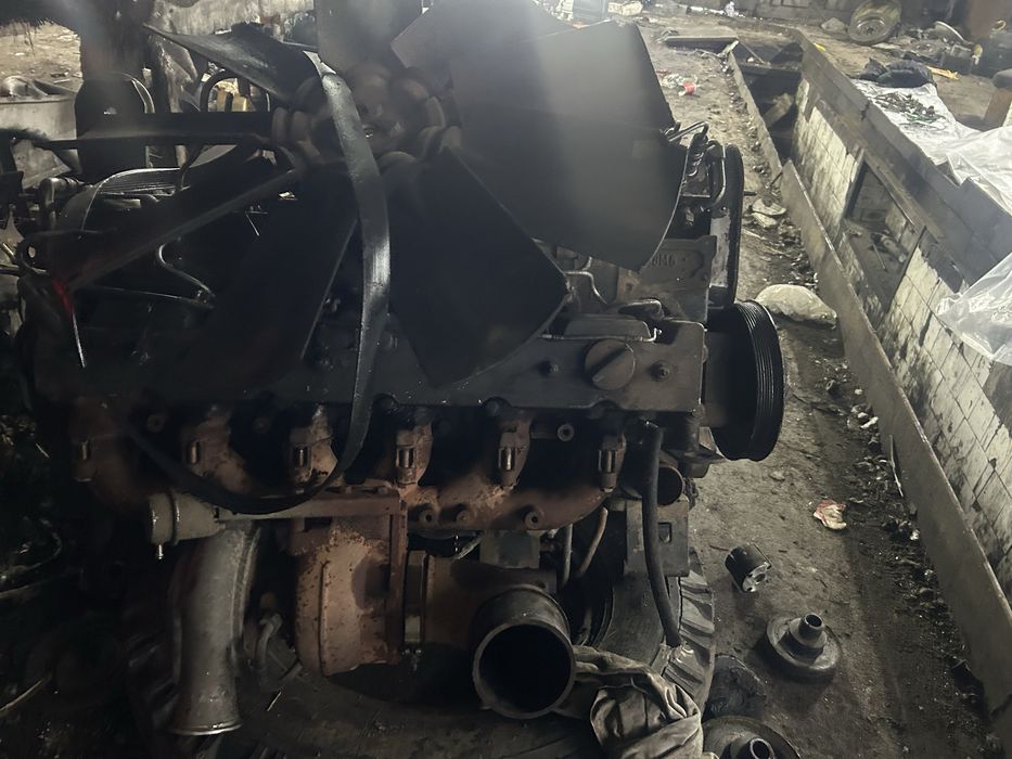 Двигатель на погрузчик,экскаватор