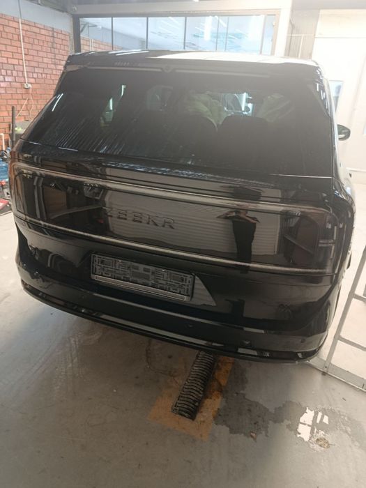 Zeekr 9x Ultra в наличии , 70 квт, майбах диски , поворот сидений