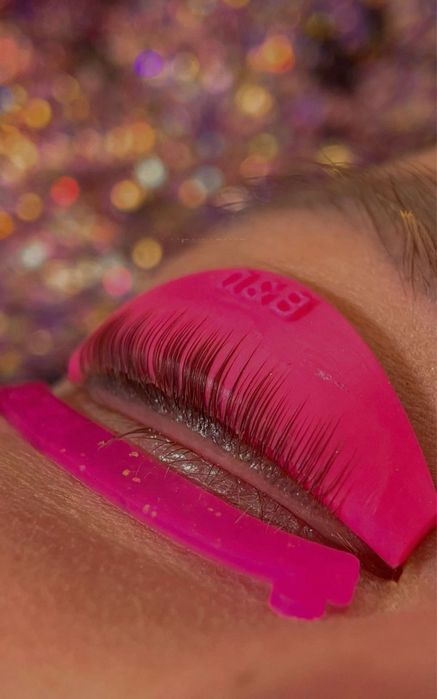 Ламинирование бровей и ресниц