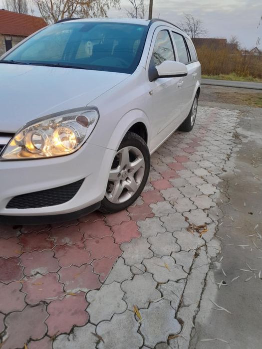 Vand opel in stare buna