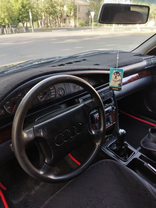 Продам Ауди 100 хтс