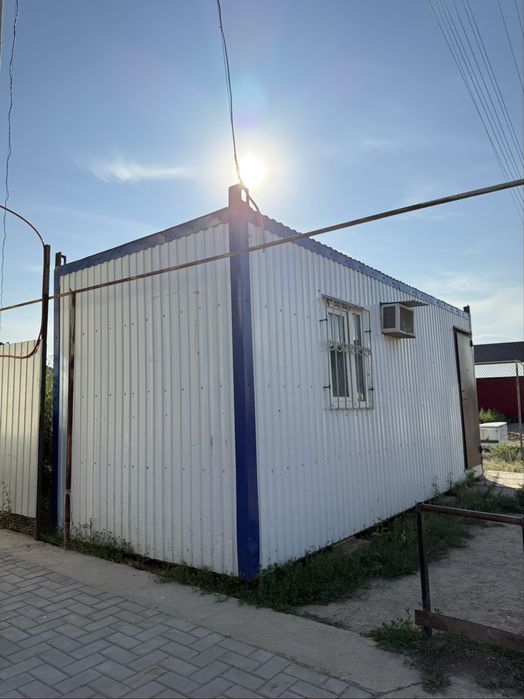 Утепленный вагончик 6*2,4*2,5м