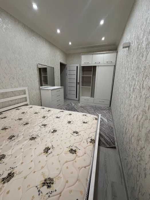 Сдаётся кв Ул Себзор Метро Гафур Гулямов 3-ком/5/9 ро-н Алмазарский