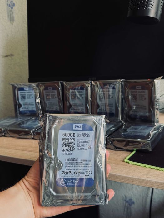 Новый Жёсткий диск для настольных ПК с обьемом 500 ГБ .