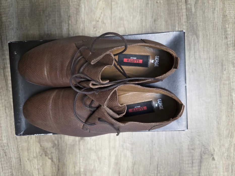 Ghete semiînălțate Lloyd