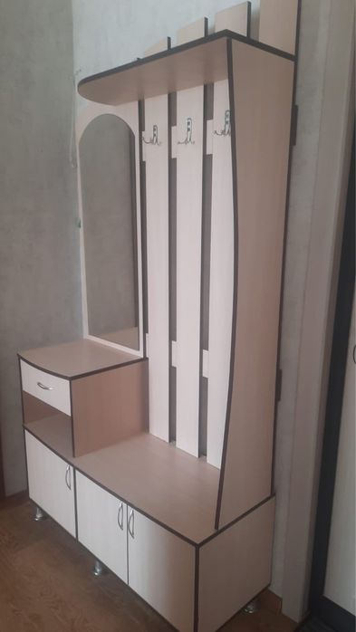 Продам прихожую