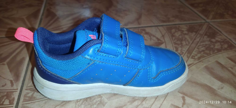 Детски маратонки adidas- 23 1/2