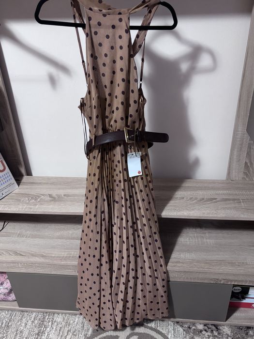 Vand Rochie Zara