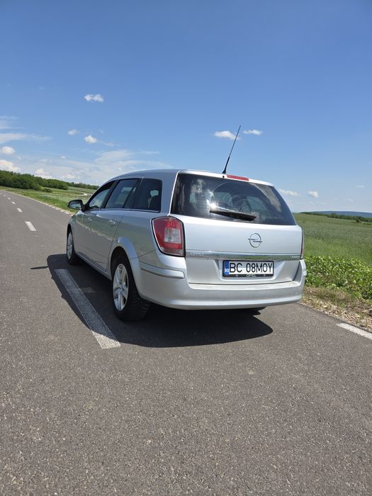 OPEL Astra 2010 — imagine 3