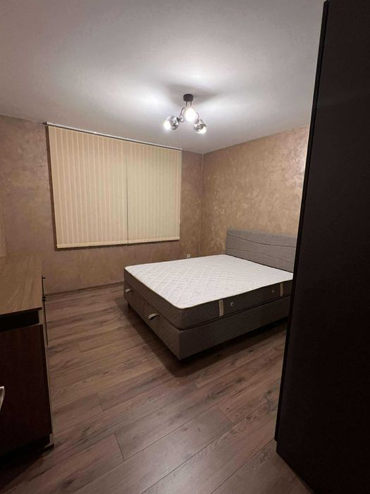 Дава се под наем Тристаен апартамент в София, Зона Б-18 - 90 кв.м за 700 € - Снимка #7