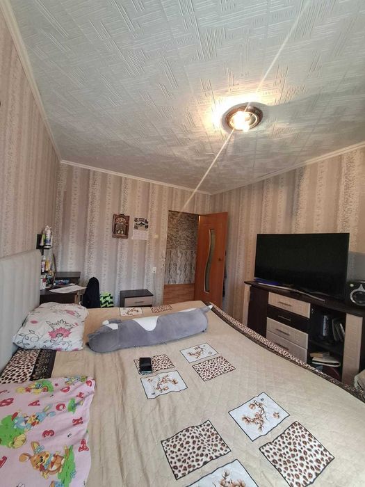 Продам 4х комн кв