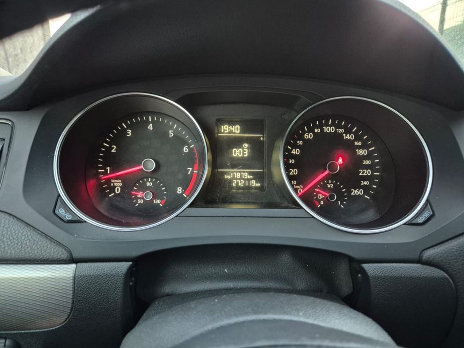 Vând Volkswagen Jetta /  2015 / 1.2 TSI / 6 trepte