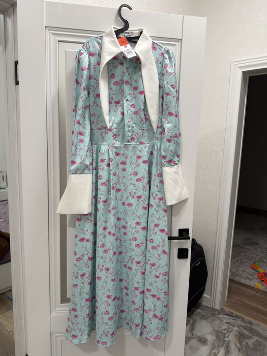 Продам красивое платье Pudra