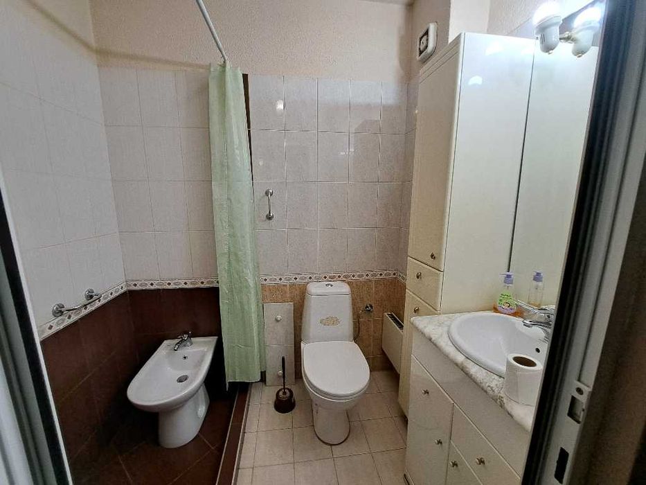 Дава се под наем Двустаен апартамент в София, Лозенец - 75 кв.м за 650 € - Снимка #11