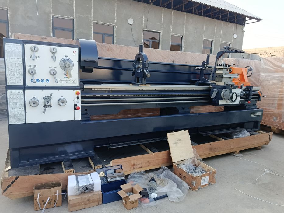 Токарный станок 3м