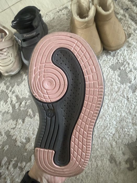 Обувь на девочку весна-лето