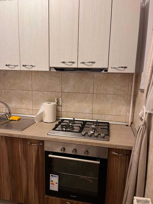 Inchiriez garsoniera Popesti Leordeni