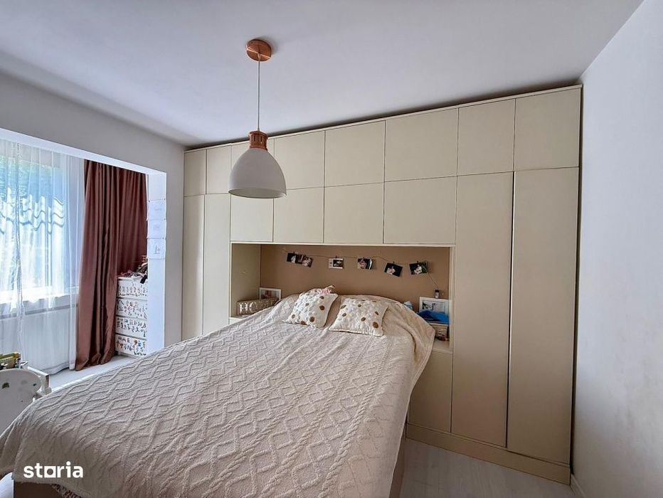 Apartament 3 camere semidecomandat, 57 mp, zona Craiovita-Noua