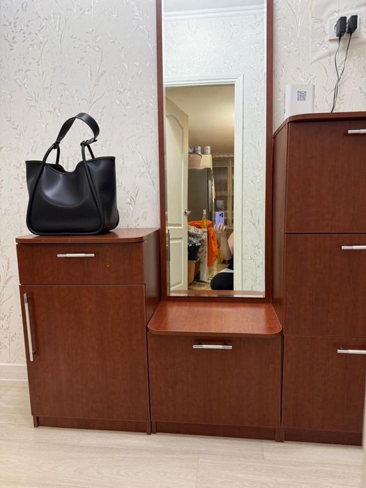 Продам мебель для прихожей