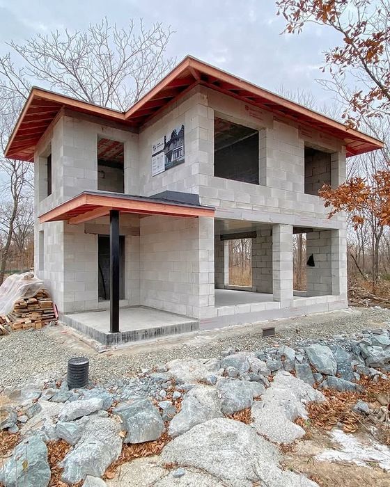 Строители с Узбекистана