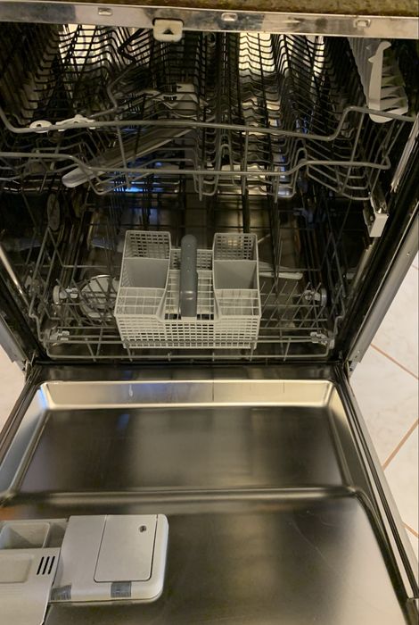 Vand masina de spalat vase