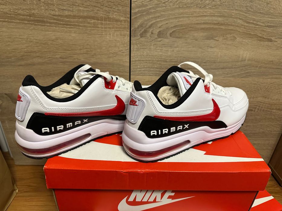 Нови Nike AIRMAX маратонки