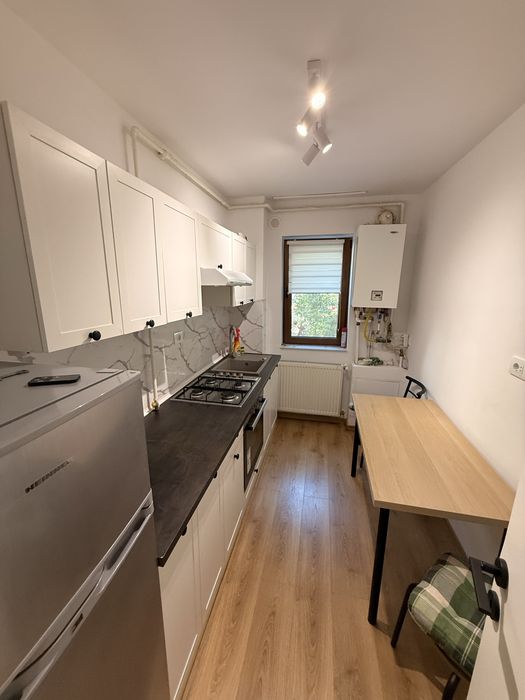 Apartament 2 camere de inchiriat